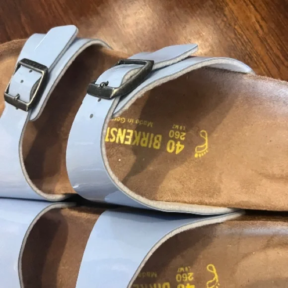 Birkenstock Sydney Luxe Buckle Sandals Patent Baby Blue Size 40 VGUC - Picture 3 of 5